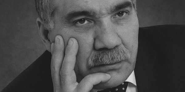 Öz dünyası bu dünyadan böyük şair –