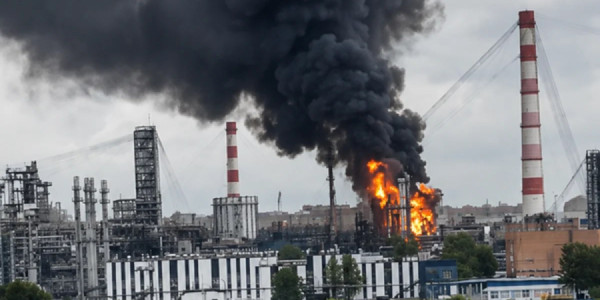 Moskva Neft Emalı Zavodunda neft emalı dayandırıldı