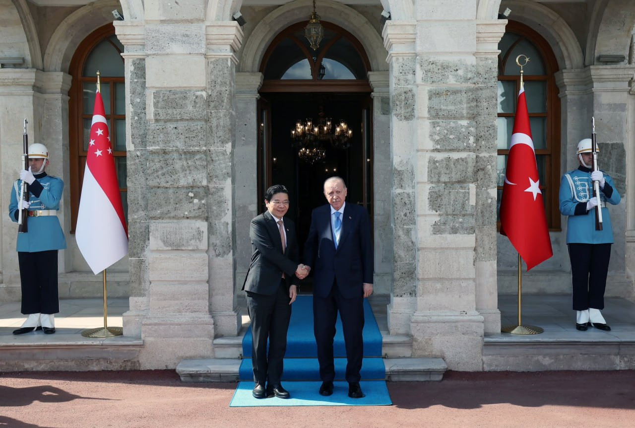 Ərdoğan Sinqapurun Baş naziri ilə regional məsələləri müzakirə edib
