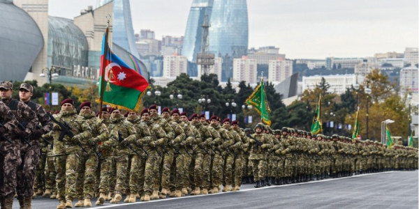 Şanlı ordumuzun sarsılmaz əbədi gücü