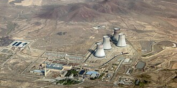 Ermənistan enerji nəhəngini nəzarətə götürməyə hazırlaşır