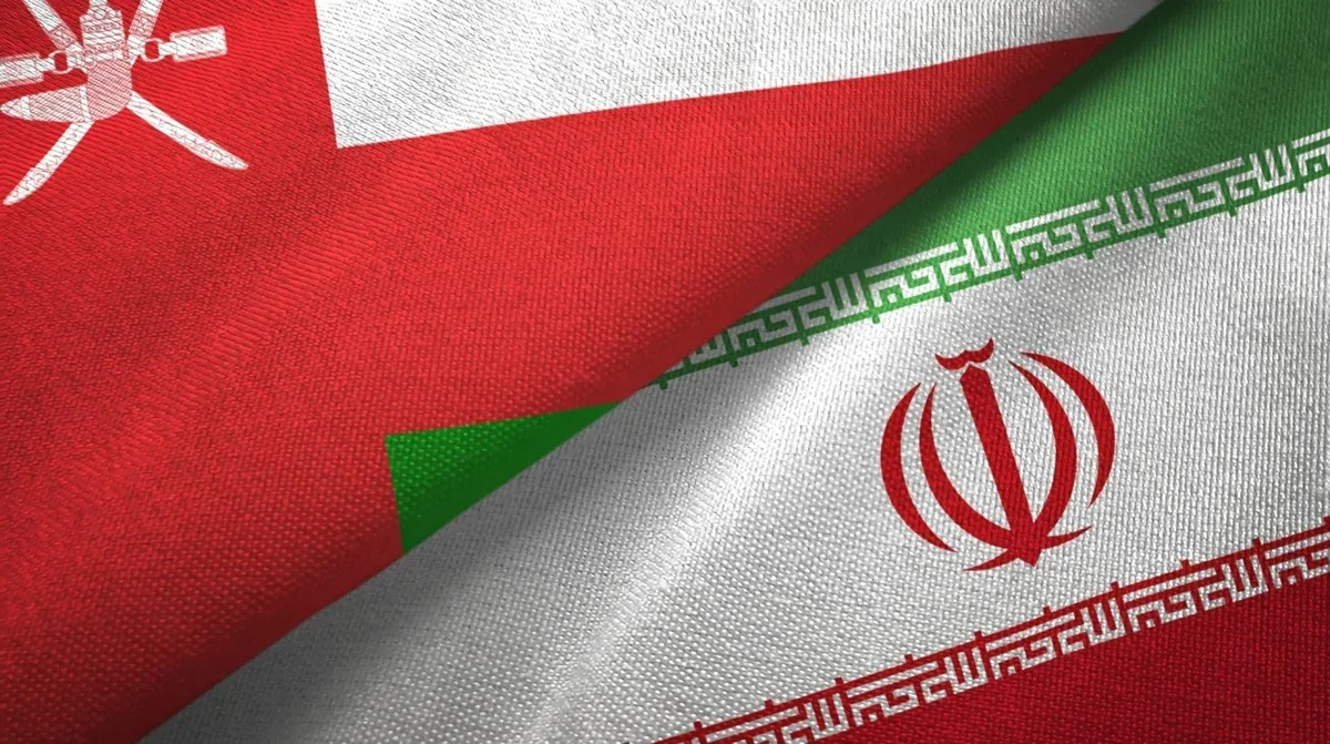İran və Oman strateji su yolunu müzakirə etdi