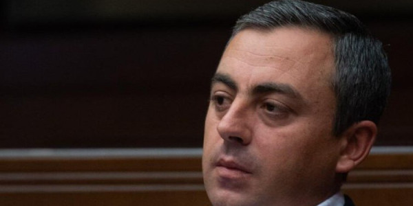 Ermənistan müxalifətinin liderlərindən İşxan Saqatelyanın evində axtarış keçirilir