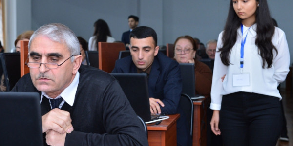 DİREKTORLARIN NƏZƏRİNƏ: