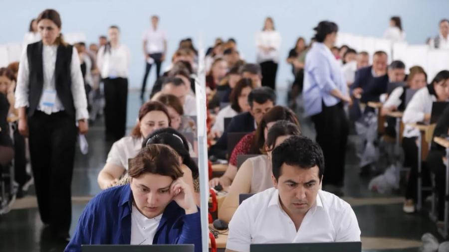 Sertifikasiya üzrə test imtahanının beşinci günündə 6500-ə yaxın müəllim iştirak edib
