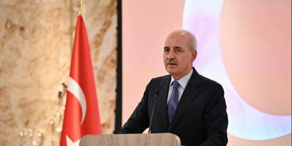 TBMM sədri: Azərbaycanla Ermənistan arasında sülh danışıqlarını yüksək qiymətləndiririk