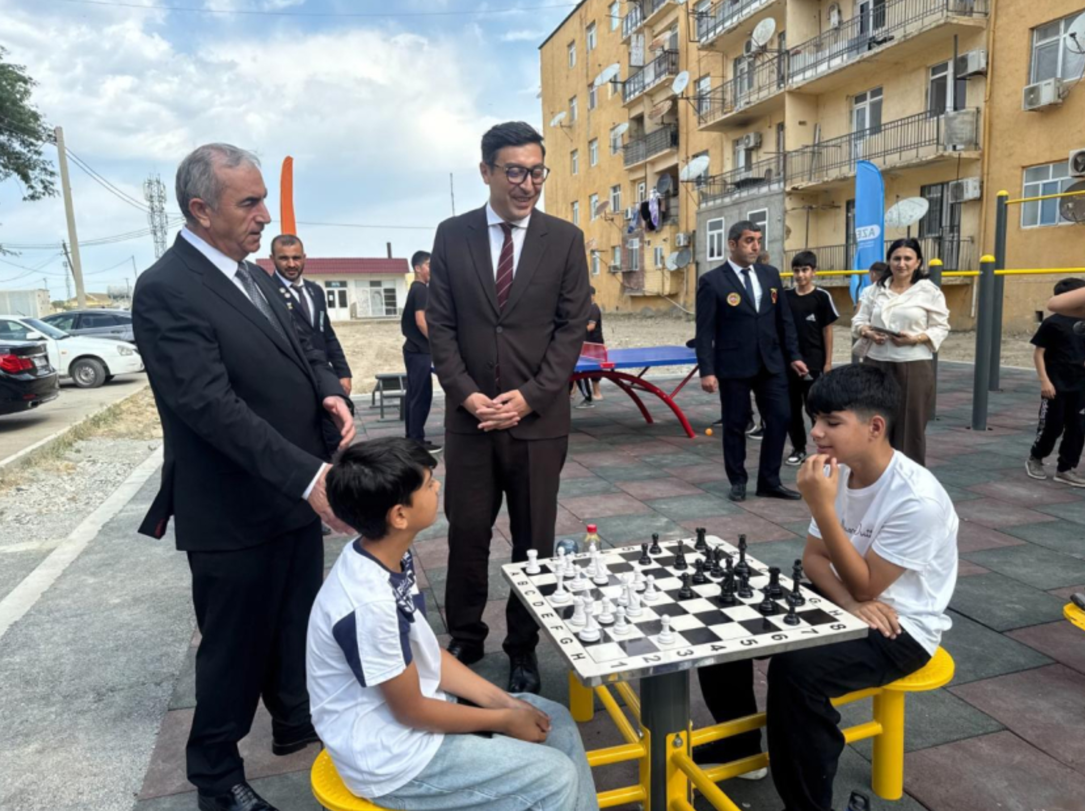 “Sağlam məhəllə” layihəsi çərçivəsində yeni idman zonaları istifadəyə verilib