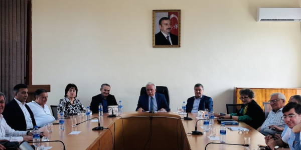 Faiq Ələkbərlinin “Milli ideologiya probleminə tarixi-fəlsəfi baxış” 3 cildliyinin III cildinin təqdimatı keçirilib
