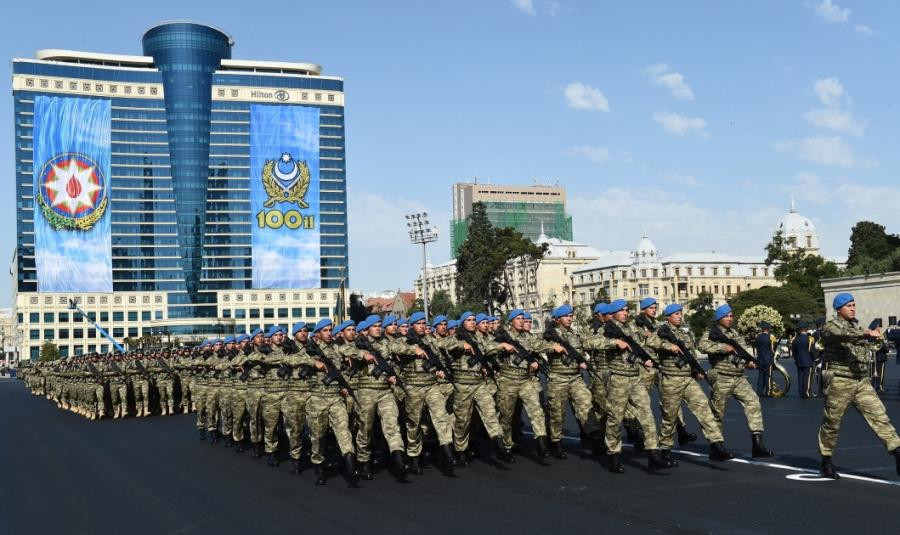 108 yaşlı şanlı Azərbaycan Ordusu