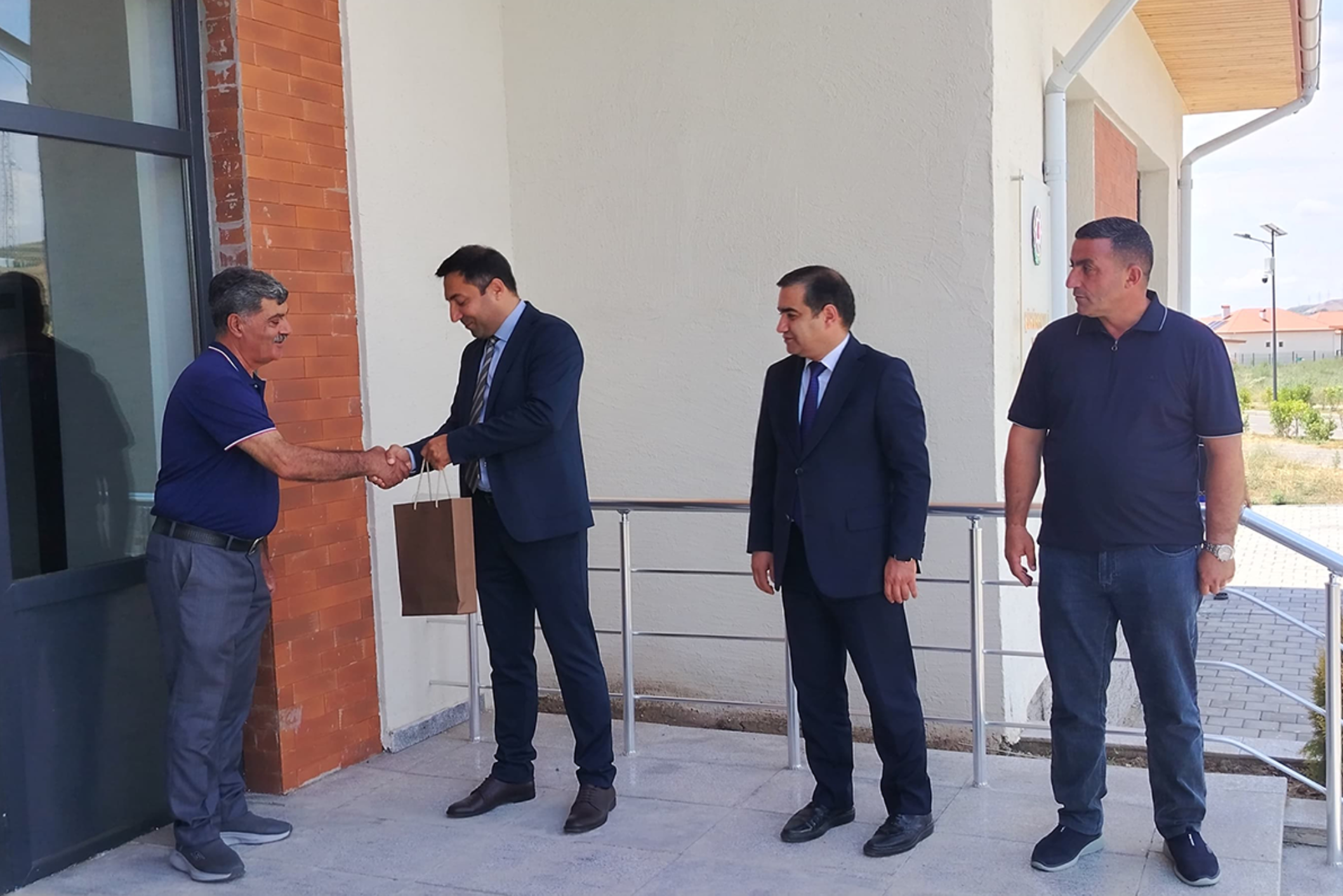 Cəbrayılın Şükürbəyli kəndinə növbəti köç olub, açarlar təqdim edilib