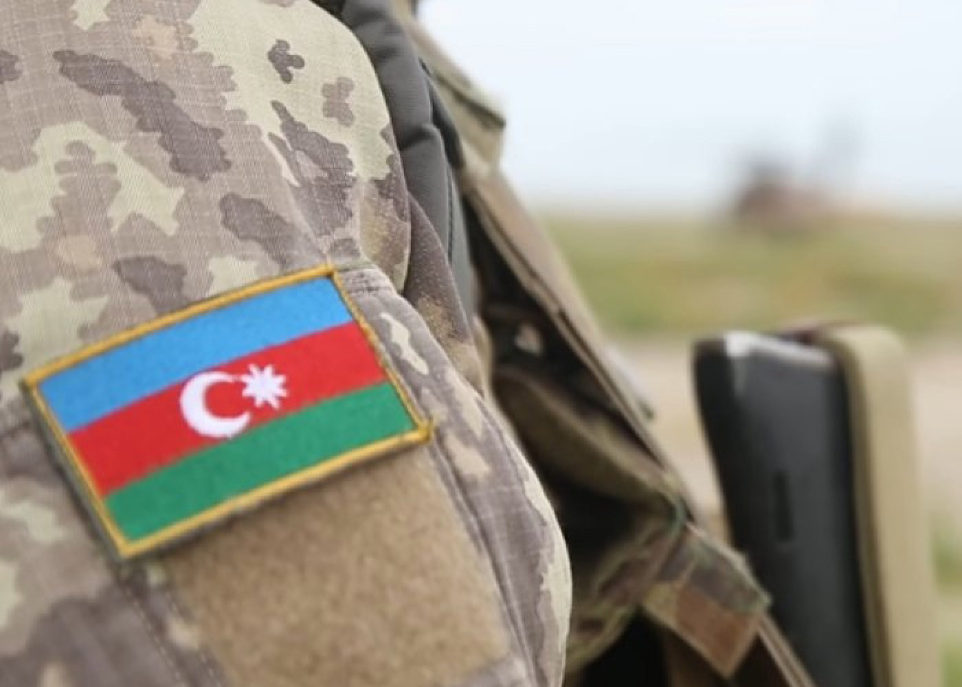 Şəhid olmuş hərbi qulluqçular və mülki işçilər təltif olunub