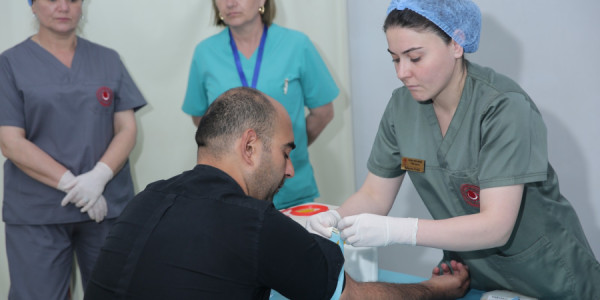 Xaçmazda Aşura günü könüllü qanvermə aksiyası keçirilib