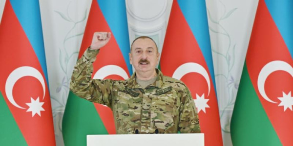 Silahlı Qüvvələrimiz dövlət müstəqilliyimizin əsas təminatçılarından birinə çevrilib