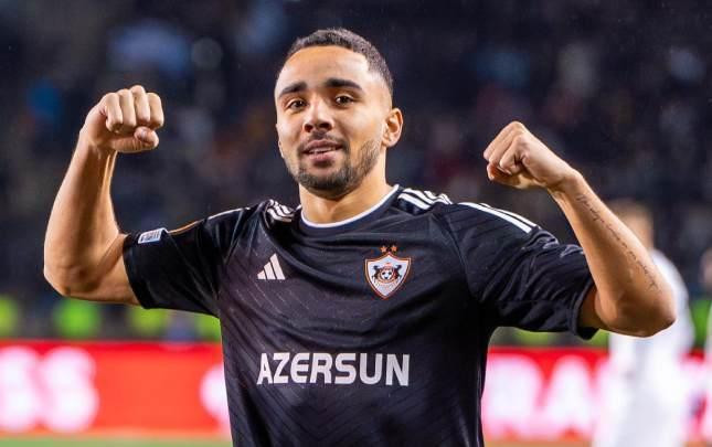 “Qarabağ” ulduz futbolçusu ilə vidalaşdı