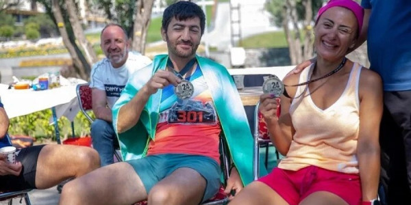 Azərbaycanlı 24 saata 212 km qaçdı - Yeni rekord