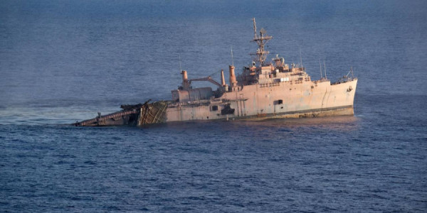 SINKEX təlimlərində unikal hadisə: Yaponiya torpedası ABŞ Hərbi Dəniz Qüvvələrinin gəmisini vurdu