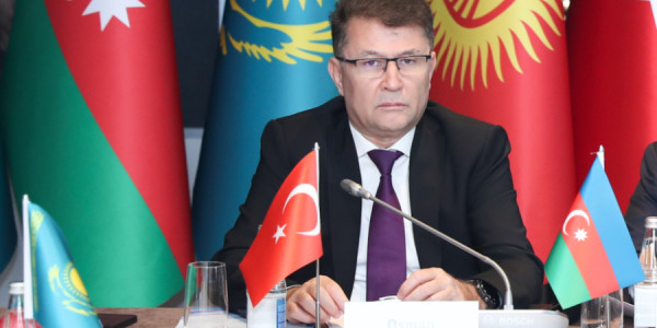 Osman Mert: Türk dövlətlərinin ortaq dil qurumunun yaradılmasına ehtiyac var