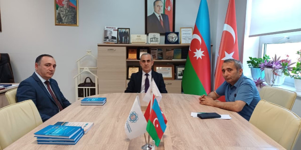 Azərbaycan Texnologiya Universitetinin prorektoru Mərkəzi Elmi Kitabxanada olub