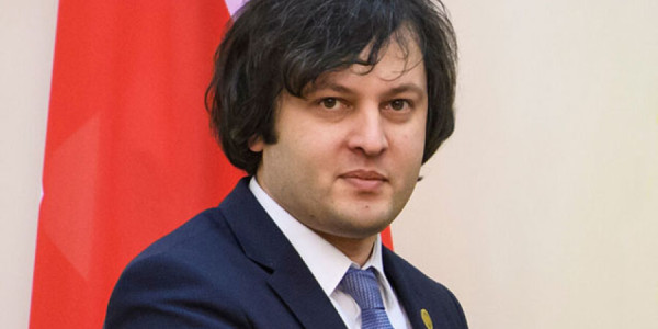 Tbilisidə gərginlik artır: müxalifət daxilində böhran iddiası
