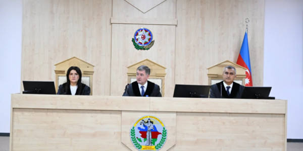 Ermənistan vətəndaşlarının şikayətləri üzrə apellyasiya məhkəməsi davam etdirilib