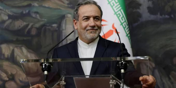İran–Livan münasibətlərində soyuqluq siqnalı: səfər təxirə salındı