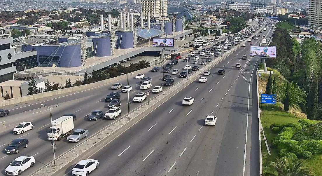 Bu yollarda tıxac var -