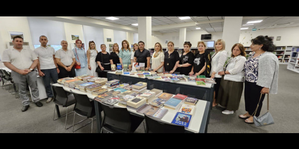 Xankəndinə 200 kitab: 3 nömrəli orta məktəbdən örnək addım