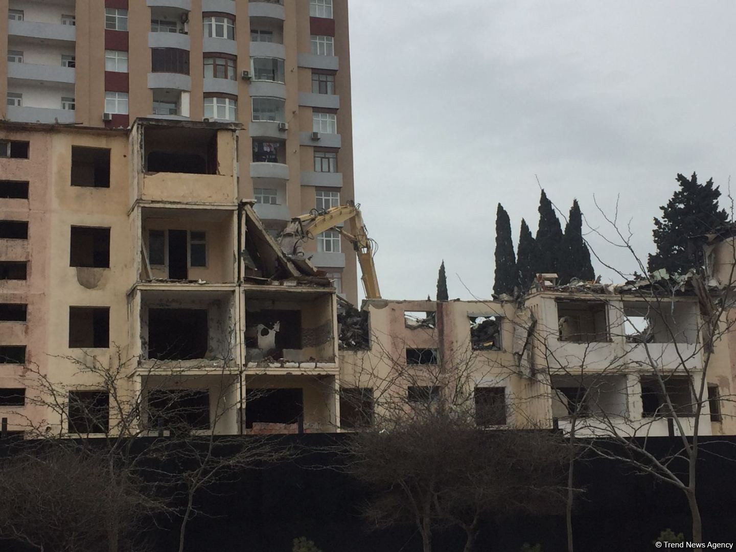 Bakıda bu binalar söküləcək