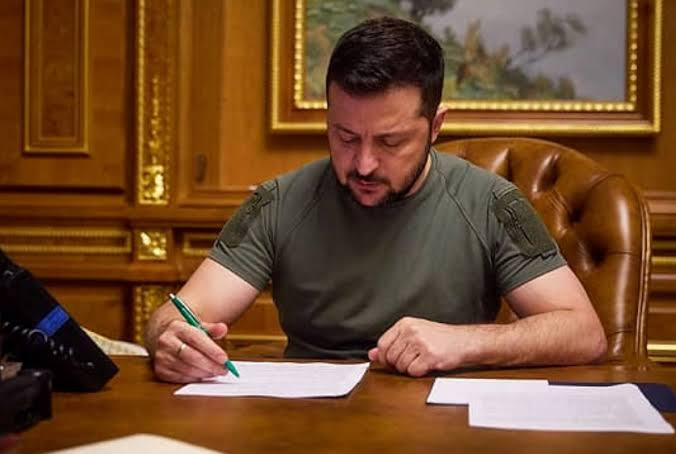 Cəbhədə 40 günlük müddət başladı: Zelenski Putinə vaxt qoydu