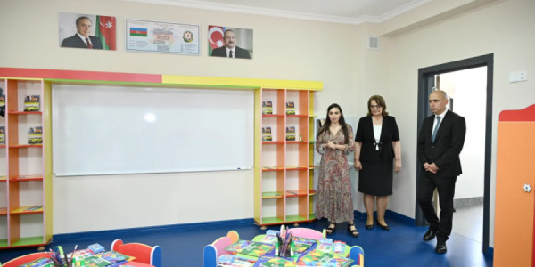 Leyla Əliyeva Yevlaxda məktəb binasının açılışında iştirak edib