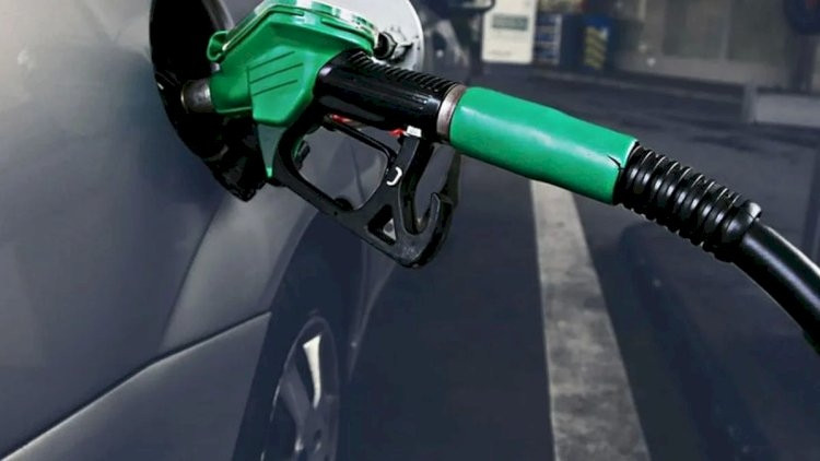 Rusiyada benzin qıtlığı avtomobil təmirinə təsir edib
