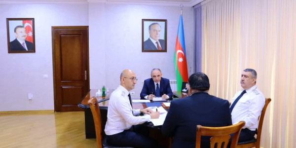 Kamran Əliyev Xətai rayonunda vətəndaşları qəbul edib