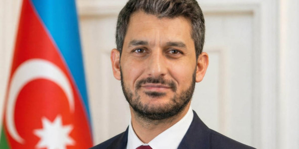 Nazirin müşavirinə yeni vəzifə verildi