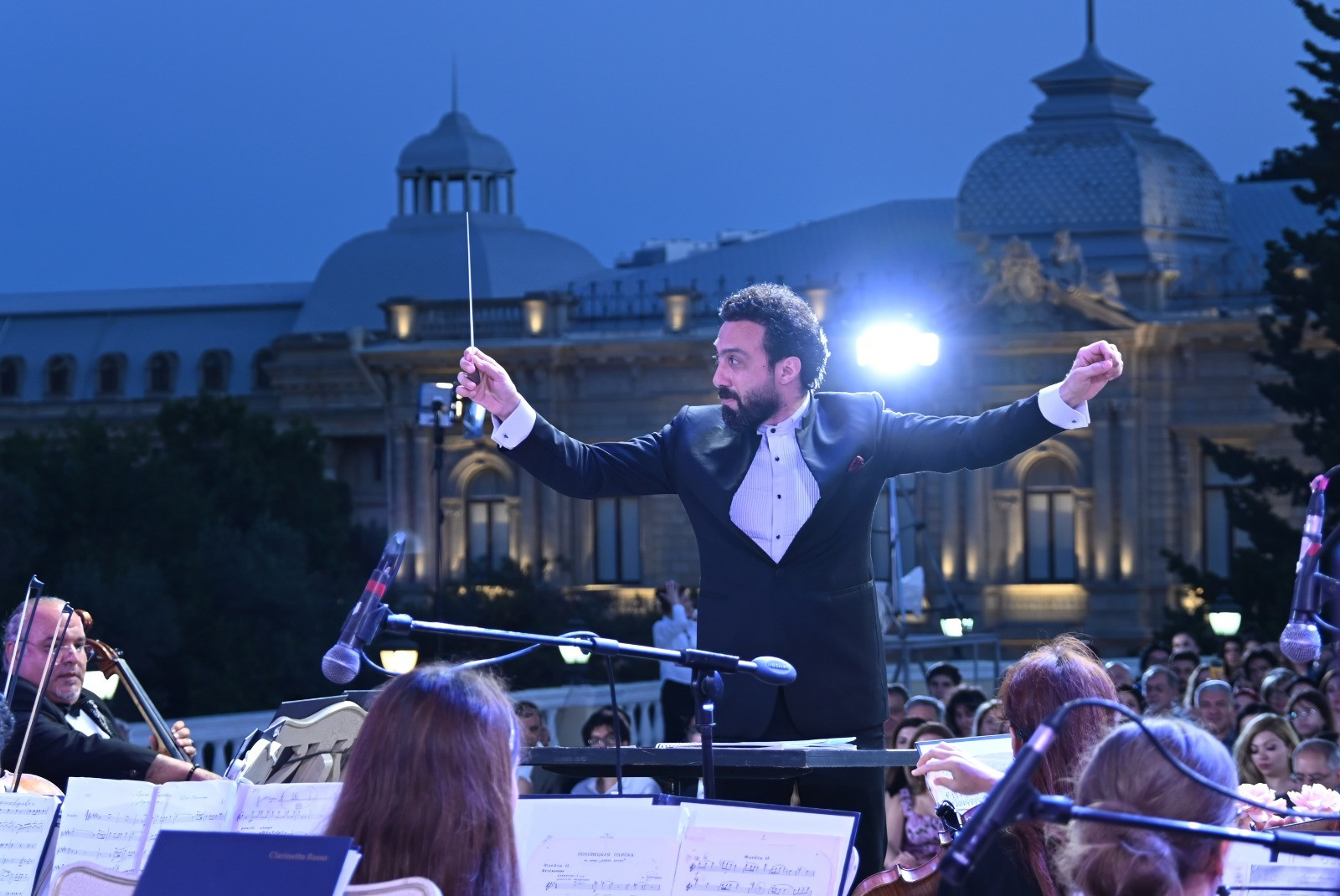 “İncə Sənətlə üz-üzə” adlı konsert keçirilib