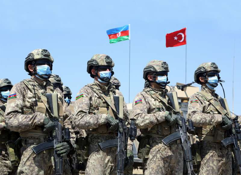 Azərbaycan və Türkiyə hərbi əməkdaşlığı genişləndirir