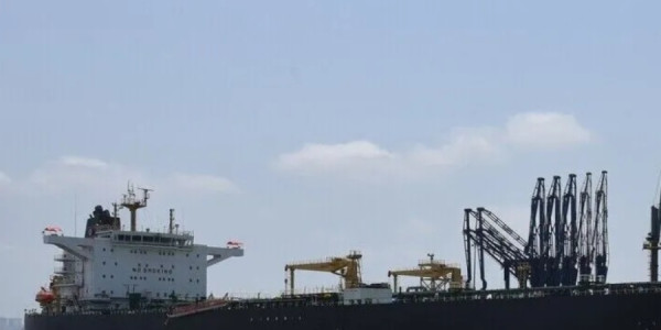 Rusiyaya ağır zərbə: Krıma benzin aparan tankerlər hədəfə alındı