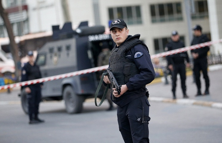 Türkiyədə NATO sammitinə qarşı etiraz aksiyaları keçirilib