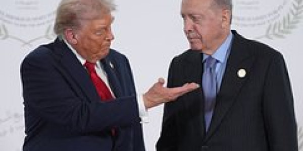 Ərdoğan və Tramp Rusiya-Ukrayna danışıqlarını müzakirə edəcəklər
