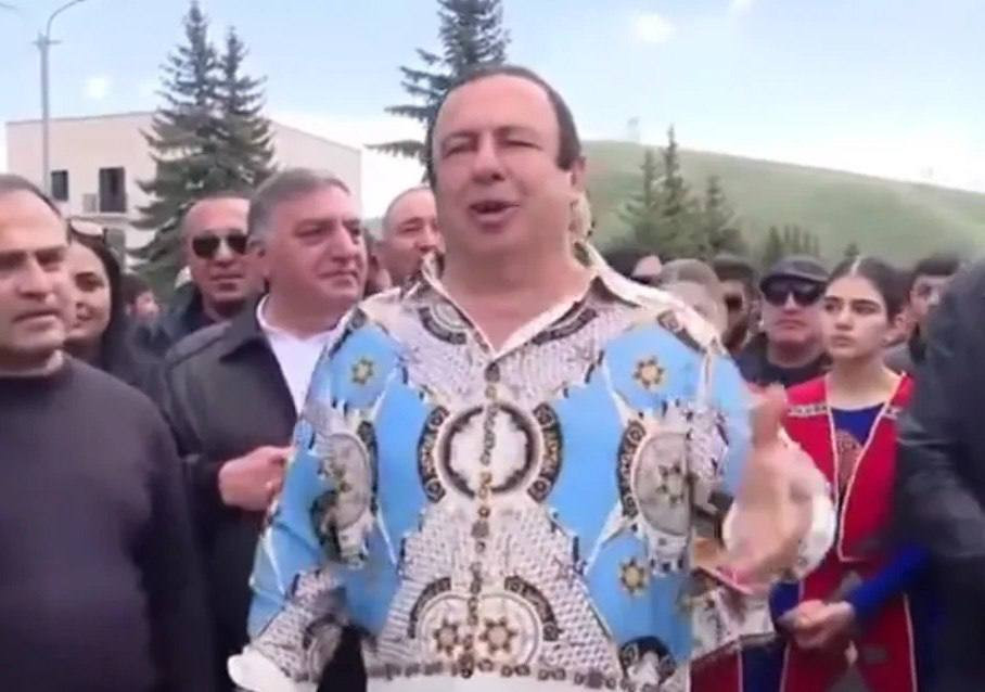 Ermənistanda Qaqik Sarukyanın evində axtarış aparılır