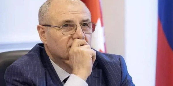 Daha bir diaspor rəhbərimiz vətəndaşlıqdan məhrum edildi