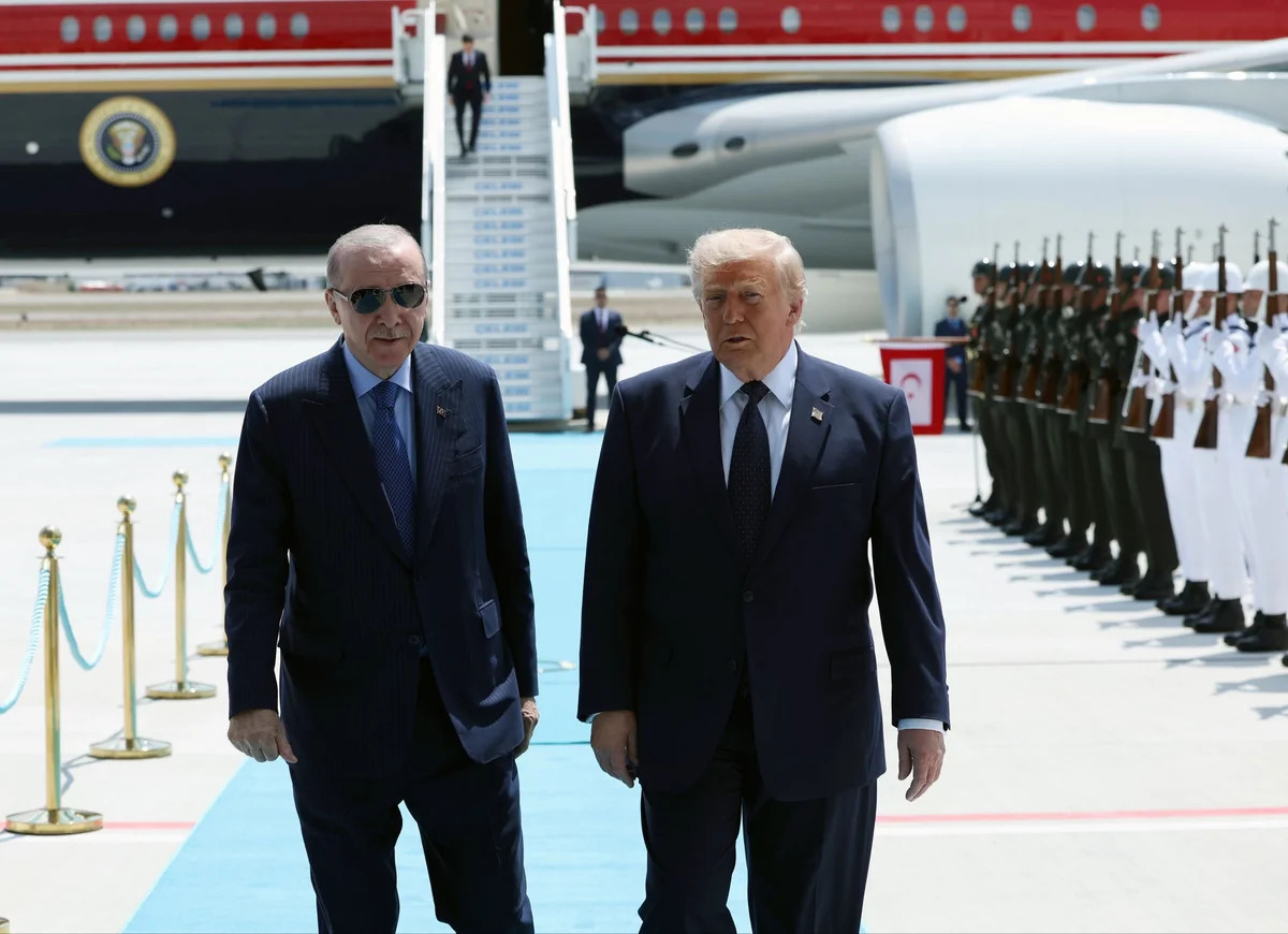 Tramp Ankarada fəxri qarovulu
