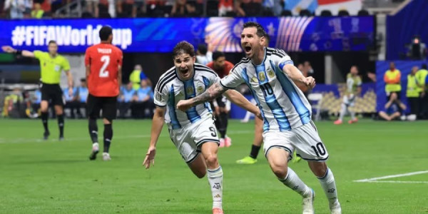 Argentina Misir üzərində qələbə qazanaraq 1/4 finala yüksəlib