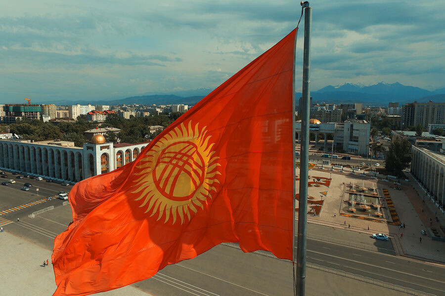 Qırğızıstan hakimiyyəti sakinləri Bişkeki tərk etməyə çağırdı