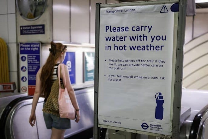KİV: London metrosu isti hava şəraitinə hazır deyil
