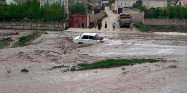 Dağıstanda onlarla kənd dünyadan təcrid olunub