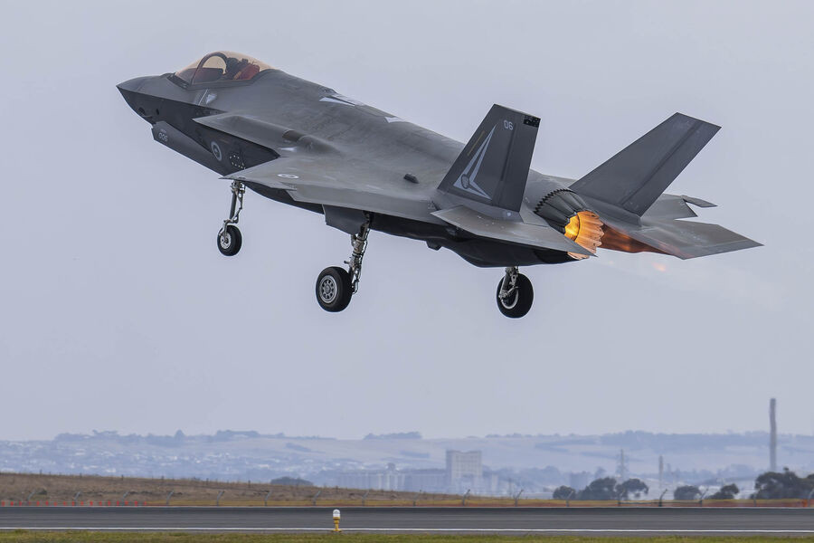 Tramp: Türkiyə F-35 qırıcılarını alacaq
