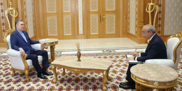 Türkmənistan Prezidenti Azərbaycan nümayəndə heyətini qəbul edib