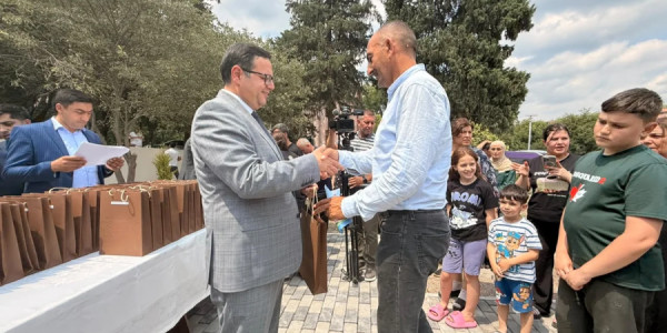 Xocavəndin iki kəndinə ilk köç karvanı çatıb, mənzillərin açarları təqdim olunub