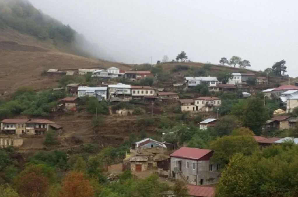 Köç karvanı Şuşanın Kiçik Qaladərəsi kəndinə çatıb