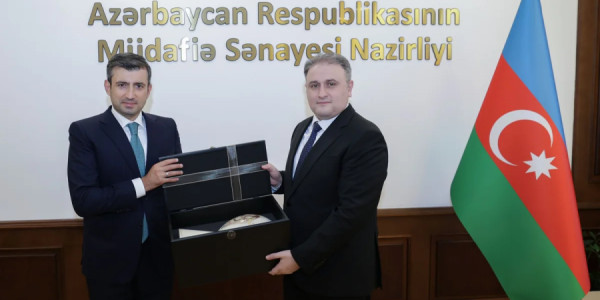 Azərbaycan ilə Türkiyə arasında müdafiə sənayesi sahəsində əməkdaşlıq müzakirə olunub